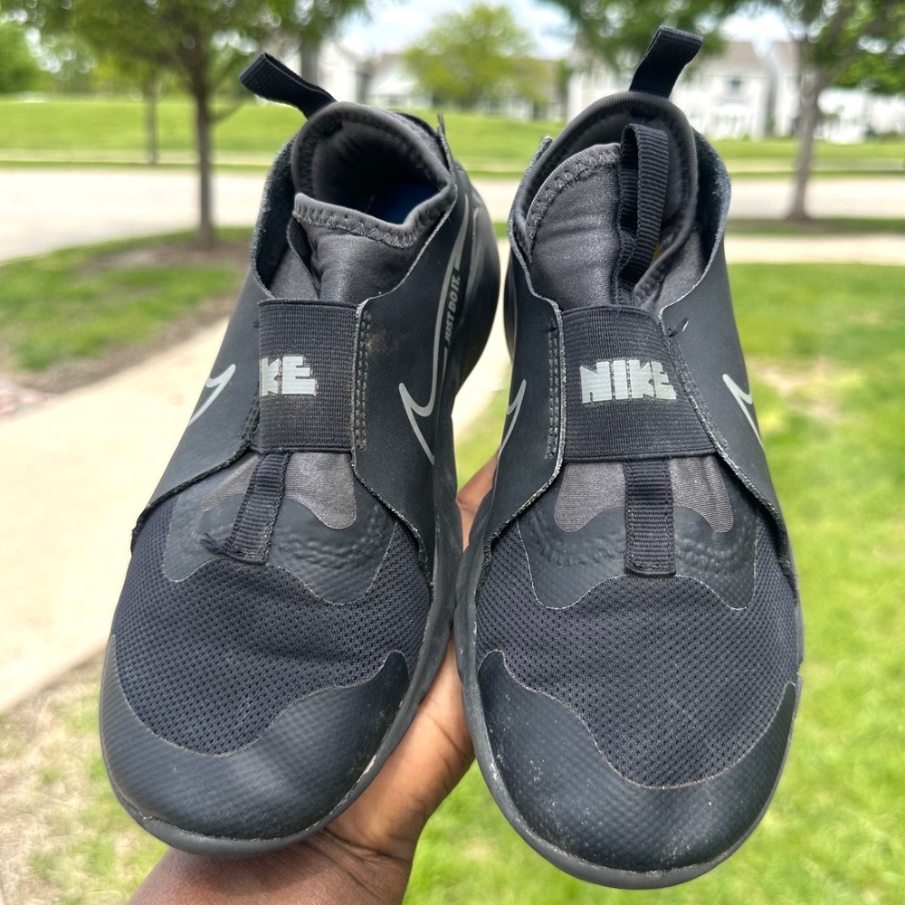 Nike Flex Runner 2 Big Kids' Road Running Shoes Size 4Y Black Sneakers - Picture 8 of 13